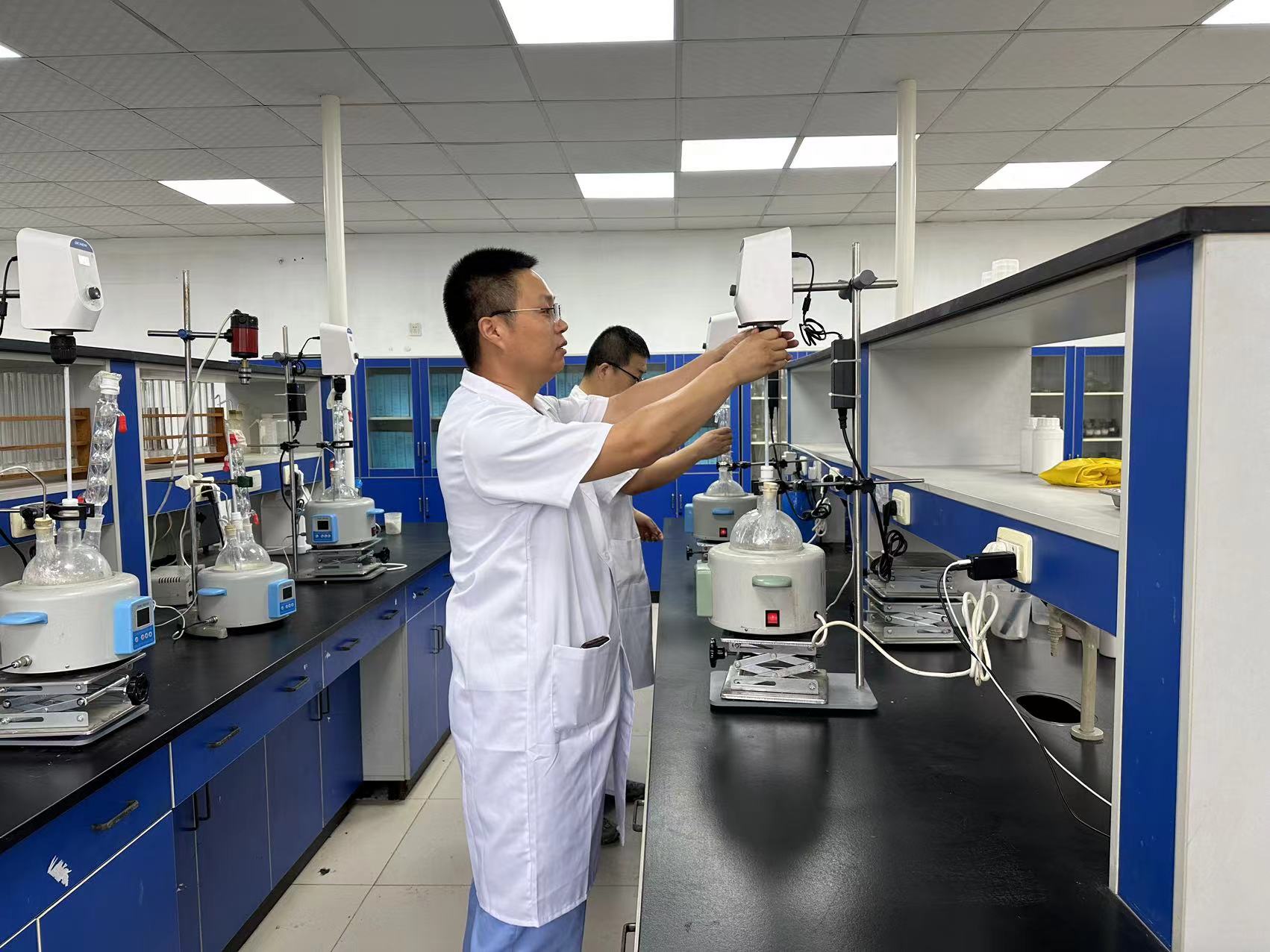 64fd1c0b5f0a15a24cb847f46be0041.jpg 64fd1c0b5f0a15a24cb847f46be0041.jpg